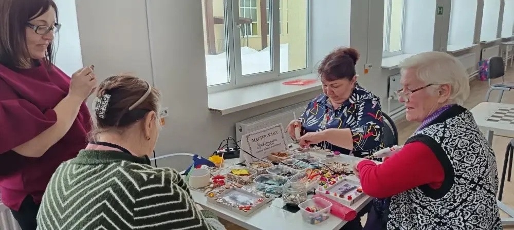Встреча с ветеранами педагогического труда и ветеранами труда.